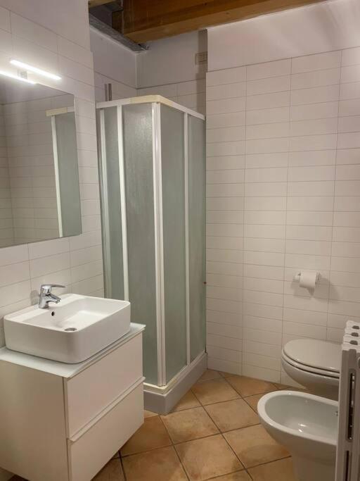 Casa Annais In Zona Ospedale, Autodromo, Parco Apartment มอนซา ภายนอก รูปภาพ